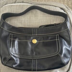 COACH Black Leather Shoulder Bag